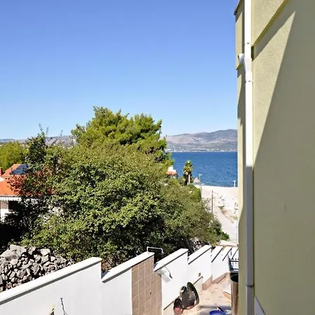 아파트 Family Friendly Seaside Slatine, Ciovo - 23108