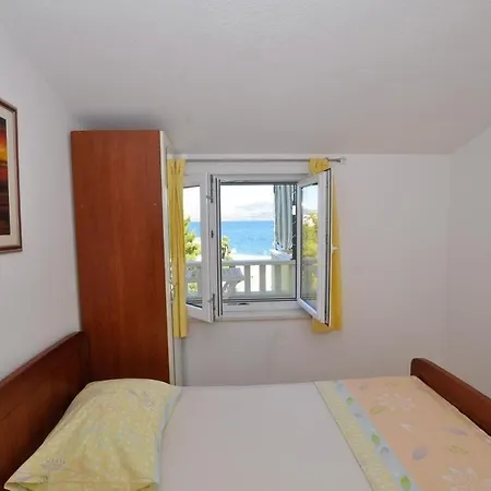 Family Friendly Seaside Slatine, Ciovo - 23108 슬라티네